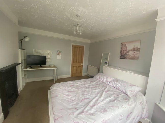 Extra Large King Size Room Next To Town Center Main Photo