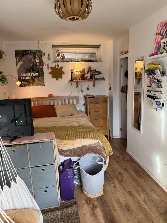 Double Room in Friendly Stockwell House Main Photo