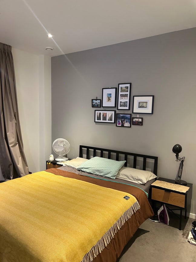 Double Room in 3 Bed Female Flat (Short Term) Main Photo