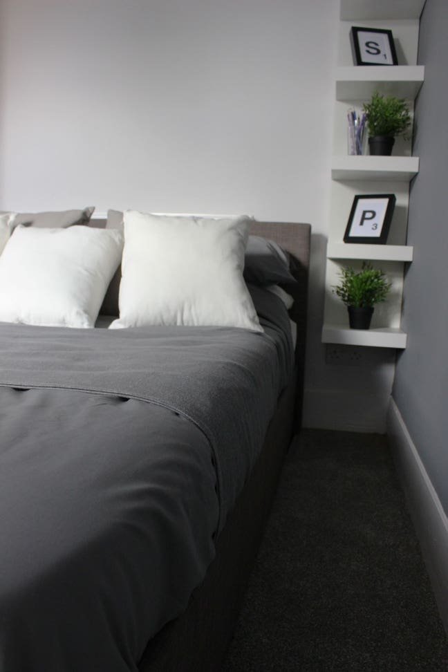 Walk to Reading Station in 5 Mins 🚂✔️💛 Main Photo