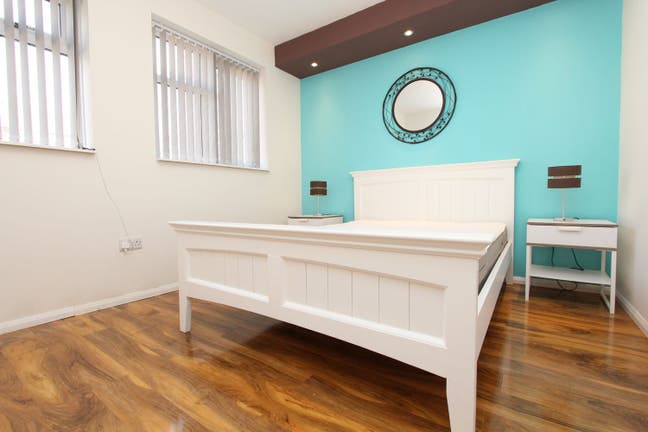 Beautiful house - living room in Custom House E16 Main Photo