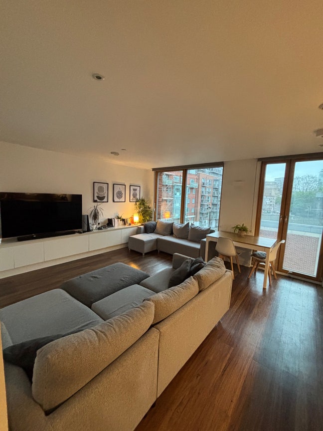 Double Room in Pimlico Apartment Main Photo