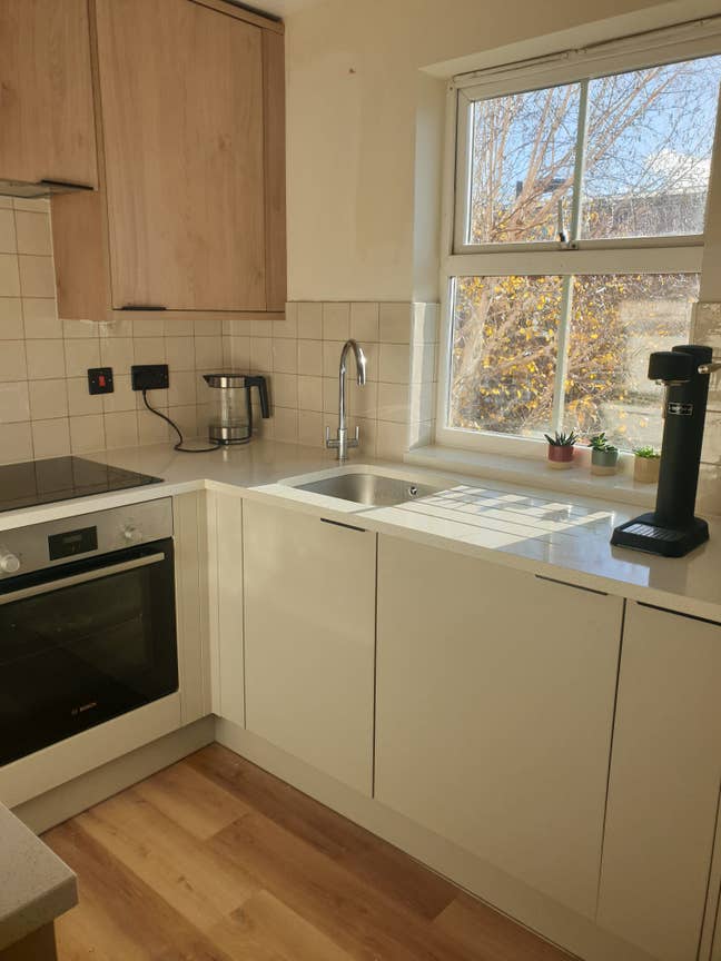 Newly-refurbished Peckham flatshare Main Photo