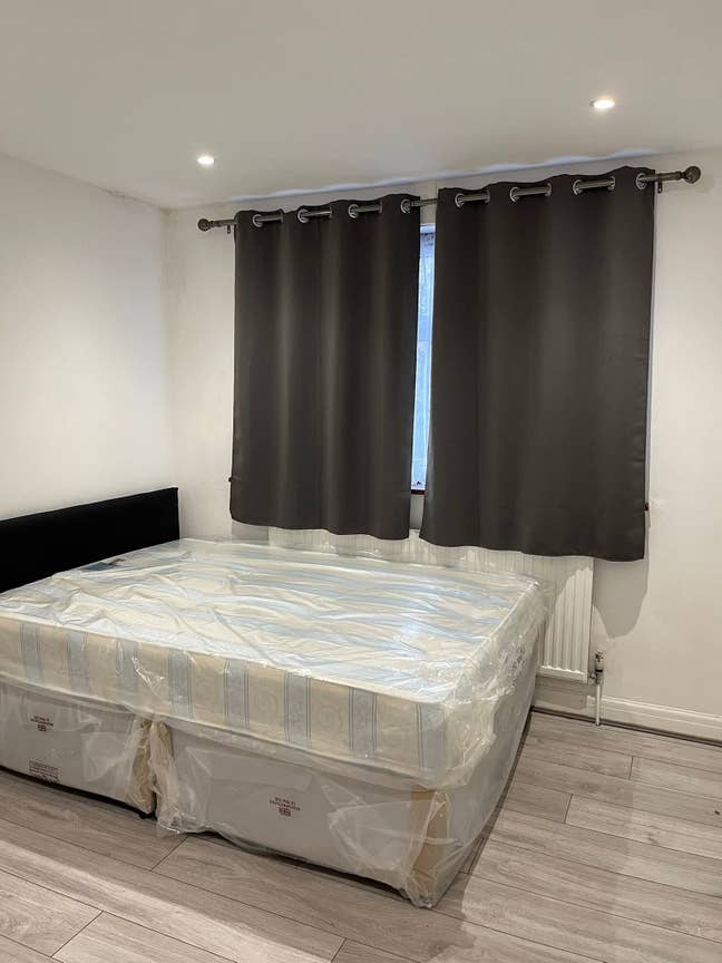 Room rent Main Photo