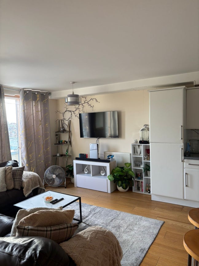 *Bills Included* Spacious 1 Bedroom Apartment Main Photo