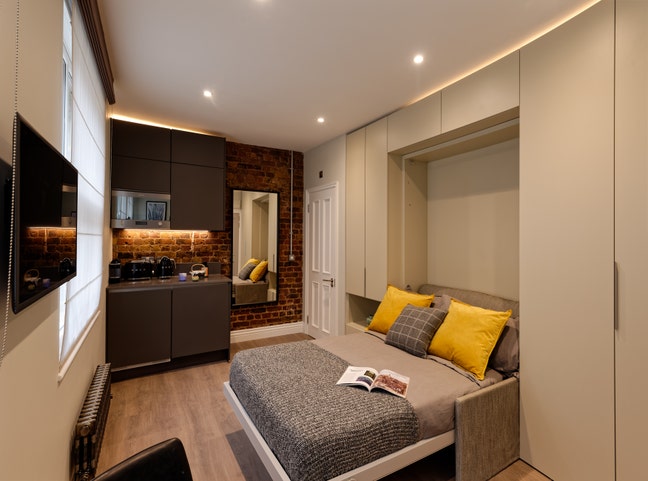 Superb Bedsit, Bills Included, Short/Long Lets 🔥 Main Photo