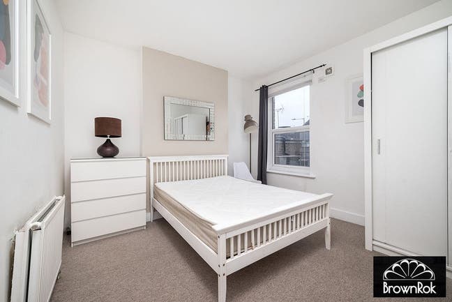 Double Room in Lovely Shared Flat Main Photo