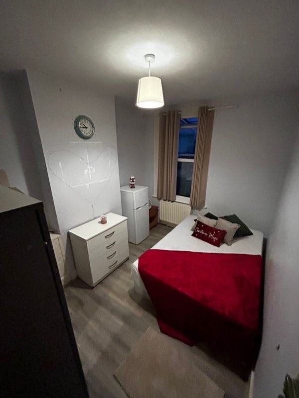 🛏️ 2X Double Rooms to Let in - Thornton Heath Main Photo