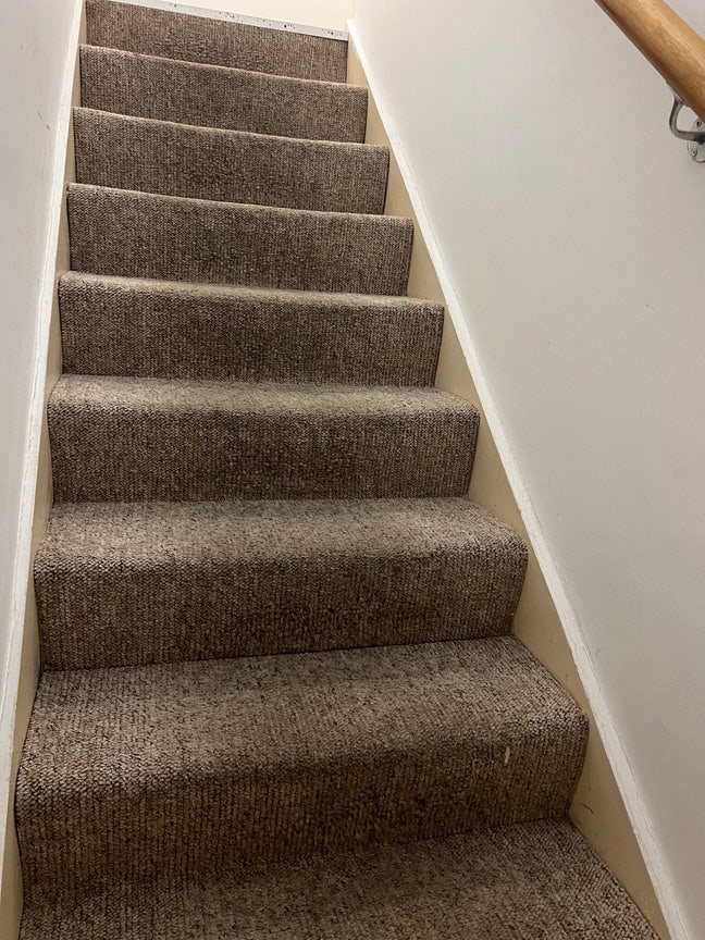 Well furnished double bedroom for rent !!! Main Photo