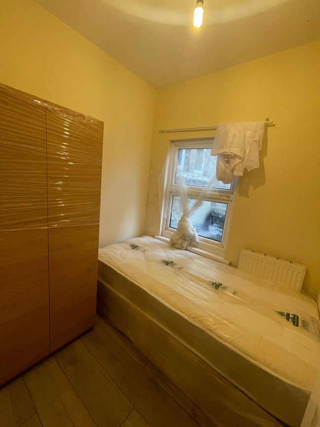 🛏️ Single Rm in Friendly Shared House – Chingford Main Photo