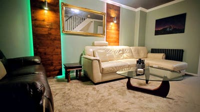 Room in Newly Refurbished House in Meanwood Main Photo