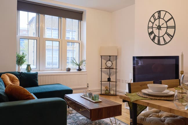 3-Bedroom Flat Near King’s Cross & Camden Tow Main Photo