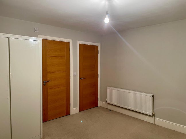 🌟 Large Room for Rent in Higher Green 🌟 Main Photo