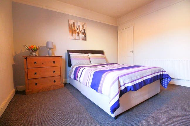 Charming Double Room..!£100 off on 1St Month Rent Main Photo