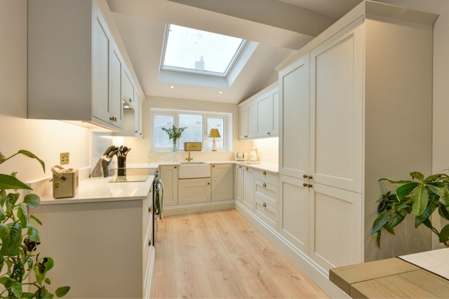 En-Suite Rooms in Stunning New Home Main Photo