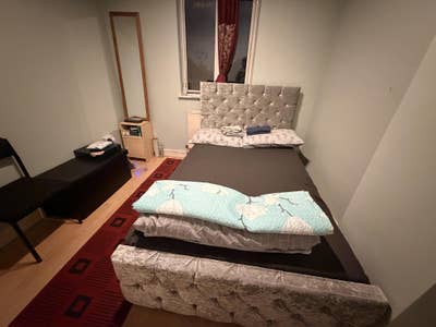 Double and Single room  Main Photo