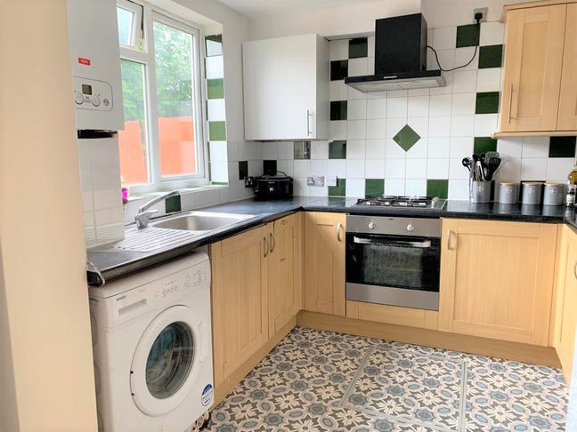 🌈 Price Reduced !! Dbl Rooms | Avail Now 🪴 Main Photo