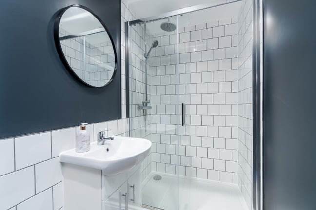 2 Large Double Ensuite Rooms - Mutley  Main Photo