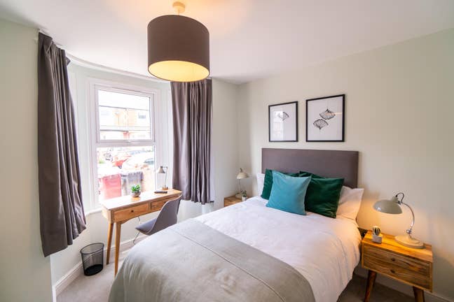 Ensuite Room in Caversham  Main Photo