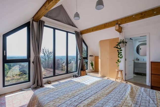 Large SE19 House with Studio & Ensuite Double Room Main Photo