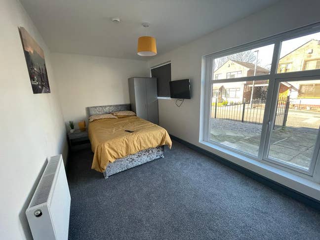 🏡 En-Suite Room In Swinton Available Now 🤩 Main Photo