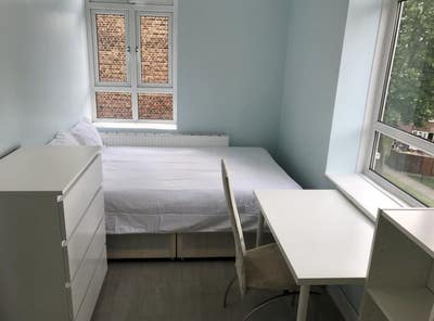 ✨ Bright & Cozy Double Room • Trendy Homerton • Main Photo