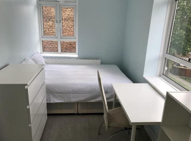 ✨ Bright & Cozy Double Room • Trendy Homerton • Main Photo