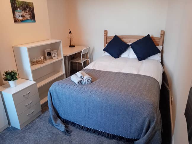 Double rooms in a shared property Main Photo