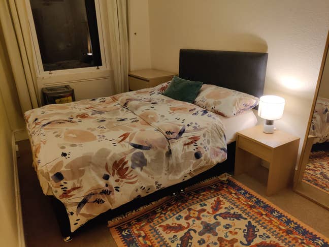 2 Rooms Available in a 4-Bed Girls Flat Main Photo