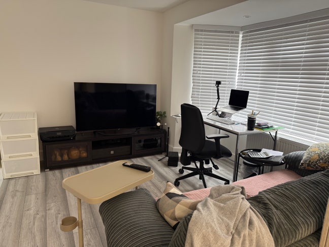 Short Let flat for December in London Main Photo