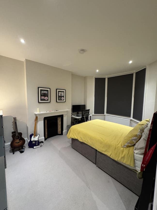 Spare Room Available – Ground Floor - Fulham Main Photo
