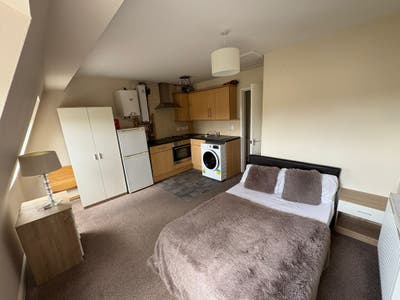Studio Flat To Rent - Kimberworth Main Photo