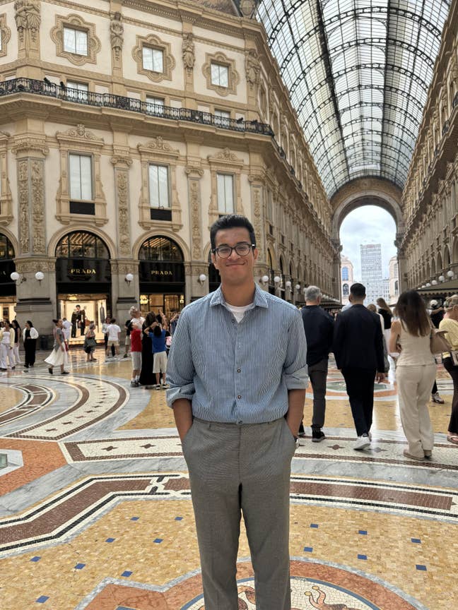 Hi, my name is Yusuf (21) and I'm moving to L... Main Photo