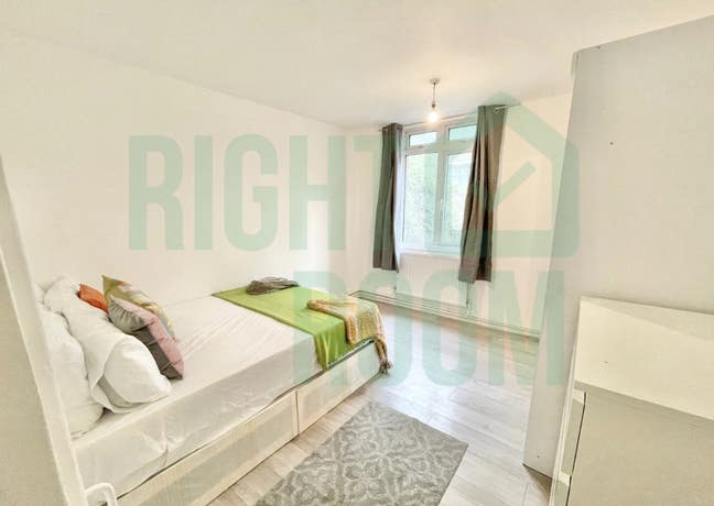 Beautiful Room in Portswood House SO17 | Uni Rooms Main Photo