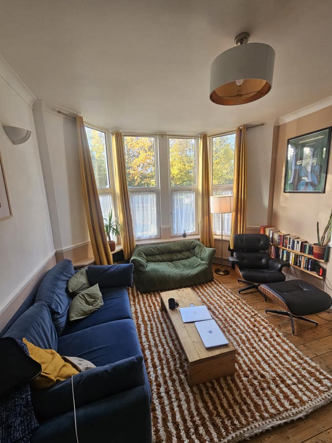 Quiet Room near Catford Bridge (part time) Main Photo