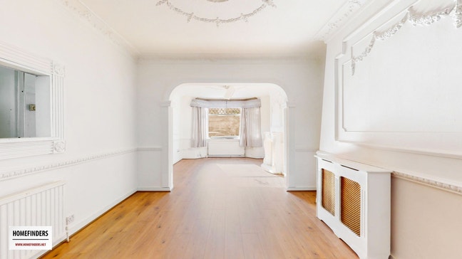 3 Bedroom Terraced House on Burges Road E6 Main Photo