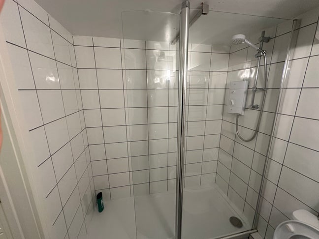 Private Studio Flat – Own Entrance Main Photo