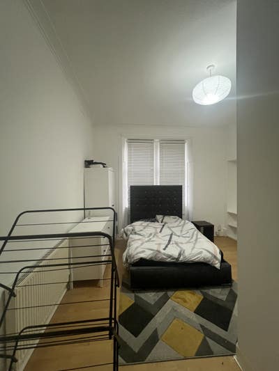 Separate room for rent Main Photo