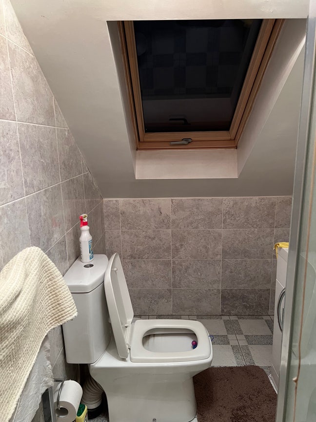 Single loft room  Main Photo