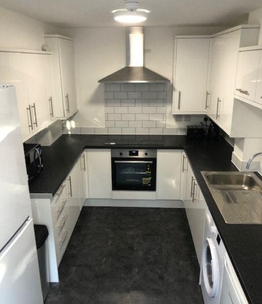 Popular Bedgrove development in Aylesbury Main Photo