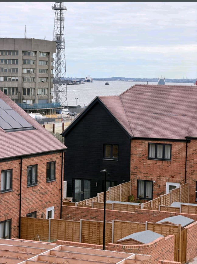 Luxurious Room + Private Lounge + Private Bath Main Photo