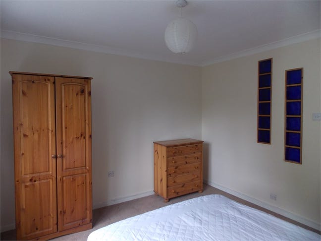 Cozy Double Room in Outfield ✨ Main Photo