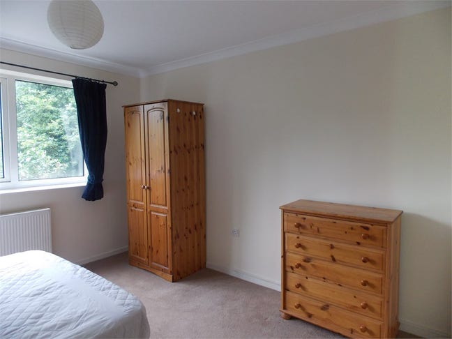 Cozy Double Room in Outfield ✨ Main Photo