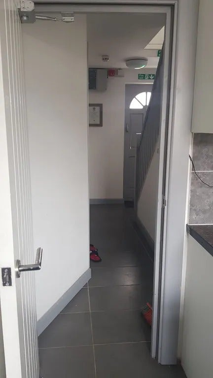 Room in Hayes UB3 5HT Main Photo