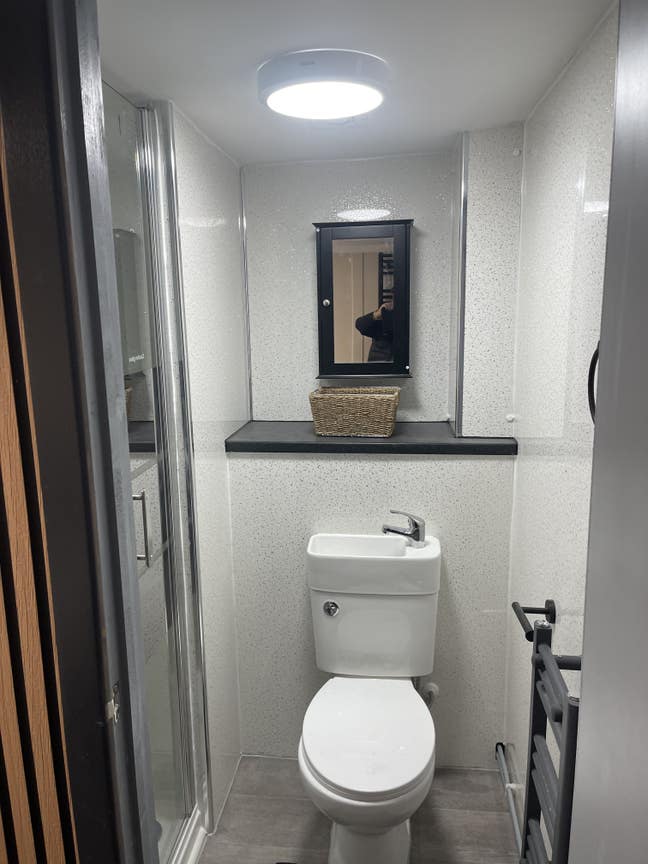 Studio flat  Main Photo