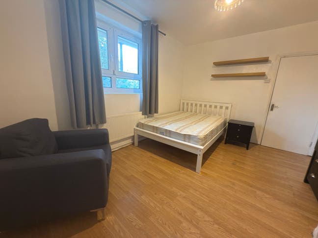 ⚡ Aldgate East – Weekly Offer! ⚡ Main Photo