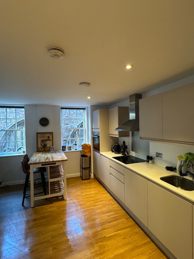 Double room available in City Centre! Main Photo