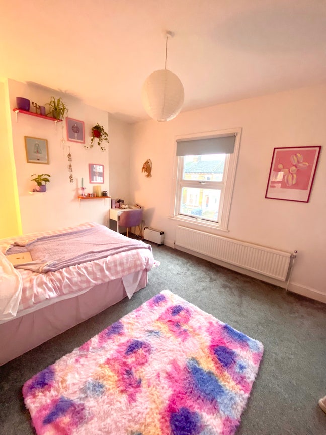 🌸 Large Double Room in Turnpike Lane Haringey 🌸  Main Photo