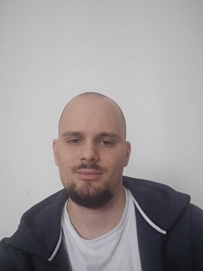 Student Male seeks a single or double room Main Photo