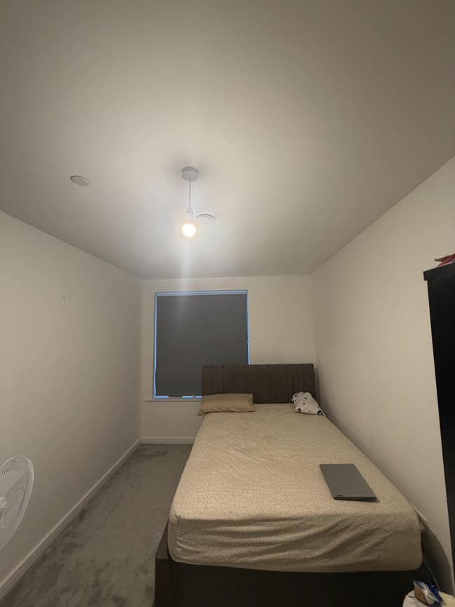 Spacious Double Ensuite with Balcony view Main Photo